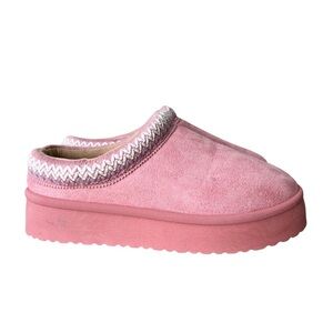 Unionbay Jade Like New Faux Suede and Fur lined Clogs size 7